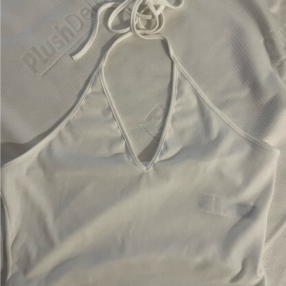 Brown and white halter tops - Picture 3 of 4